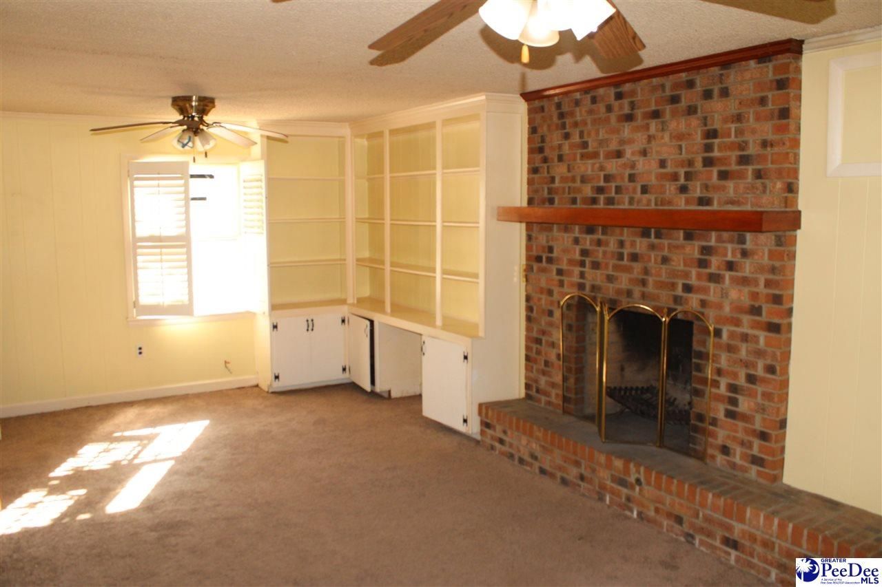 309 E Reaves Ave Photo 12