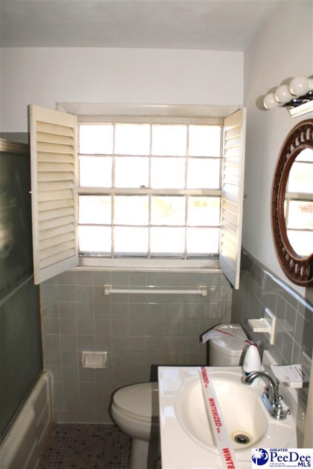 309 E Reaves Ave Photo 22