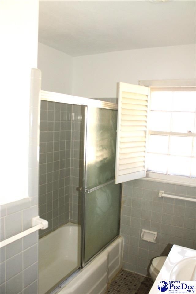 309 E Reaves Ave Photo 23