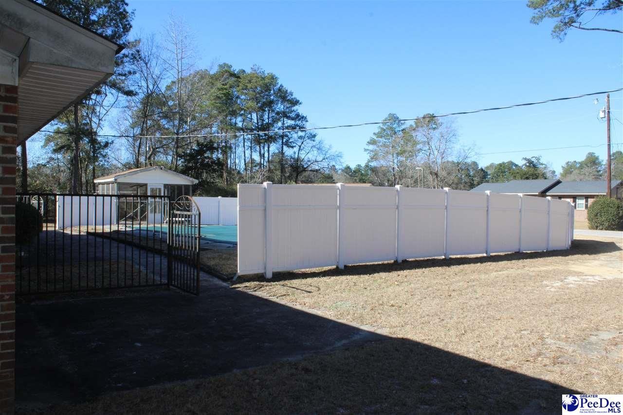309 E Reaves Ave Photo 6