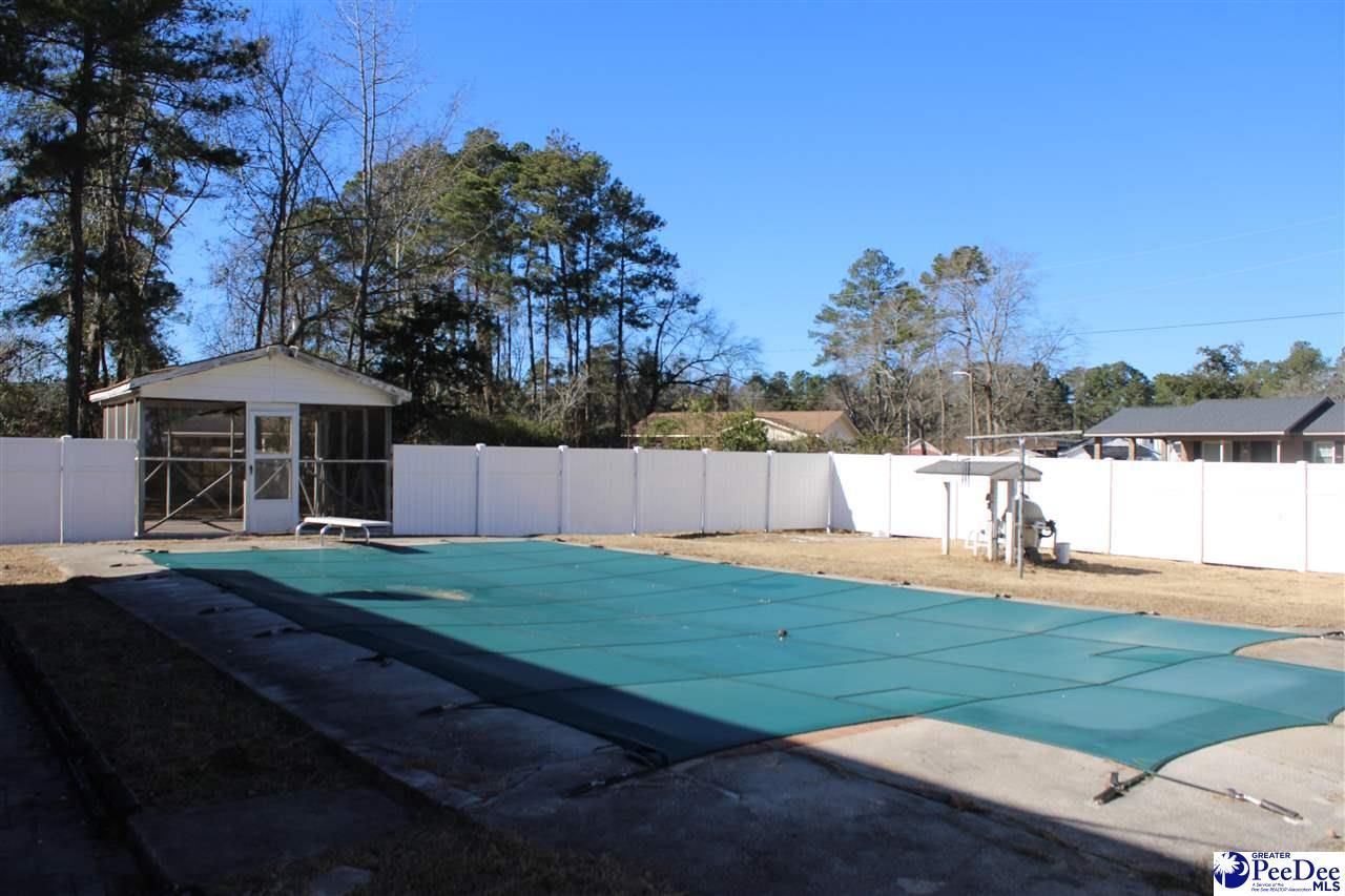 309 E Reaves Ave Photo 8
