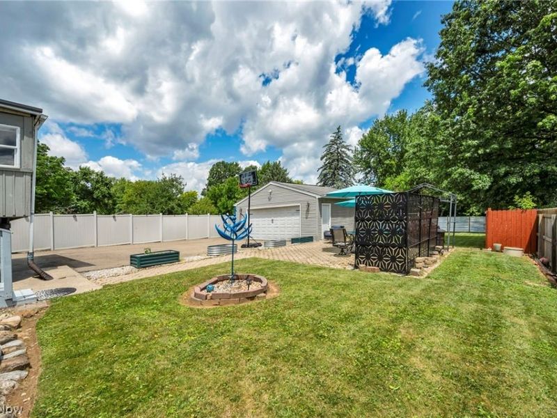 4885 Lynncrest Street SW, Canton, OH 44706 Photo 46