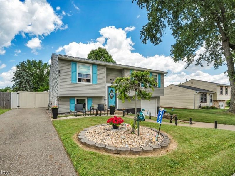 4885 Lynncrest Street SW, Canton, OH 44706 Photo 5