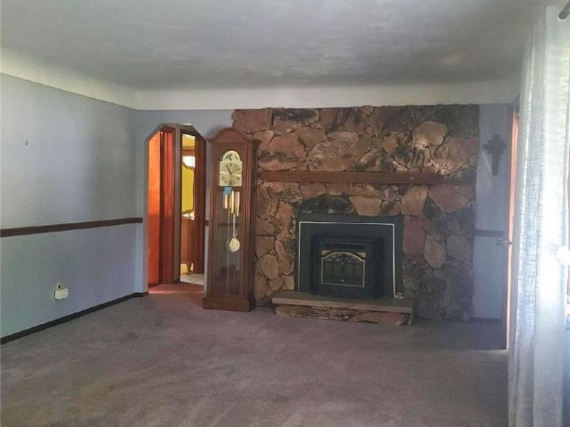 141 Orchard Street, Andover, OH 44003 Photo 2
