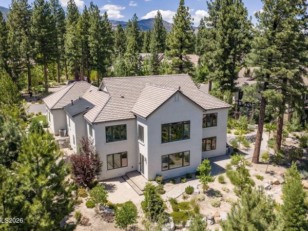 20600 Chanson Way, Reno, NV 89511