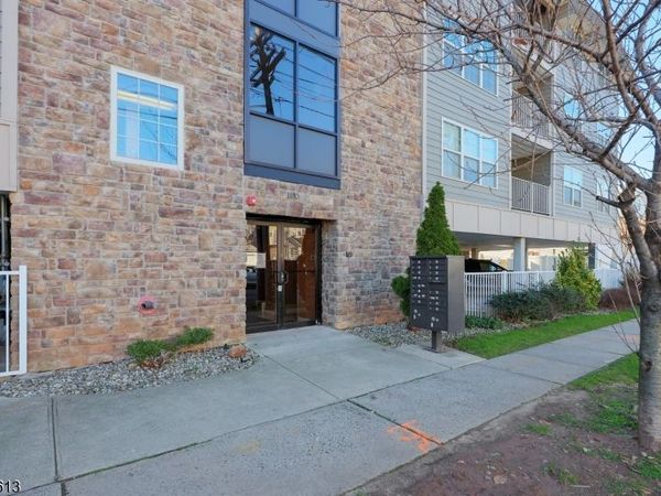 1130 Fairmount Ave, Unit 104, Elizabeth, NJ 07201
