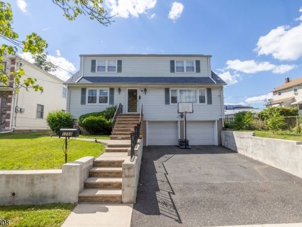 1758 Kenneth Ave, Union, NJ 07083