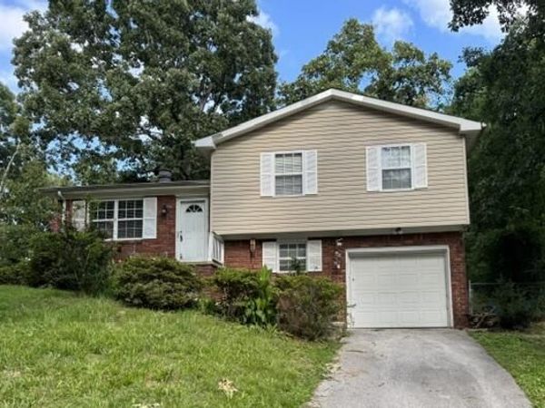 2974 E Freedom Circle, Ooltewah, TN 37363