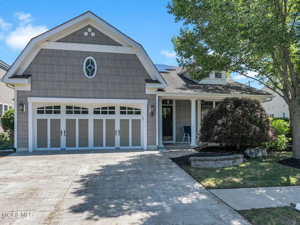 10 Iselin Lane, Oceanport, NJ 07757