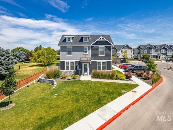 5891 S Carlburg Ln, Boise, ID 83709