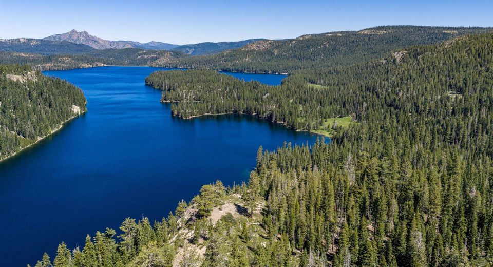 Henness Pass Road, Truckee, CA 96126 Photo