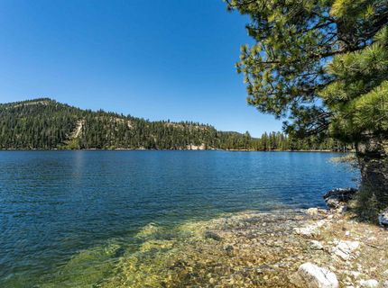 Henness Pass Road, Truckee, CA 96126 Photo