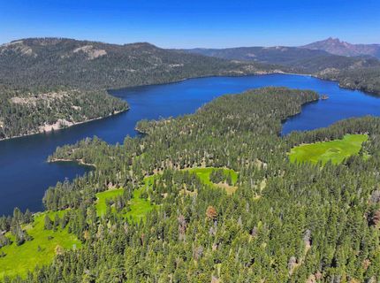 Henness Pass Road, Truckee, CA 96126 Photo