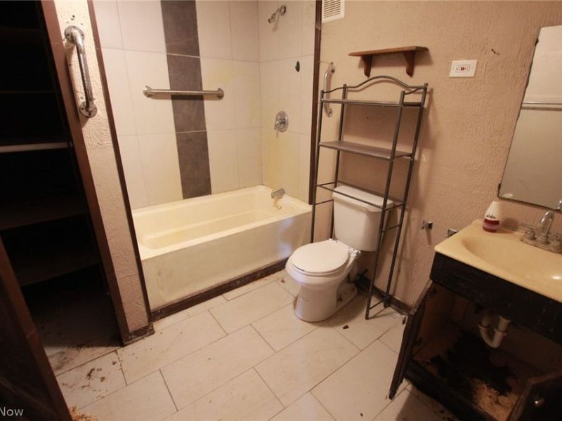 14413 Ellsworth Road, Berlin Center, OH 44401 Photo 10