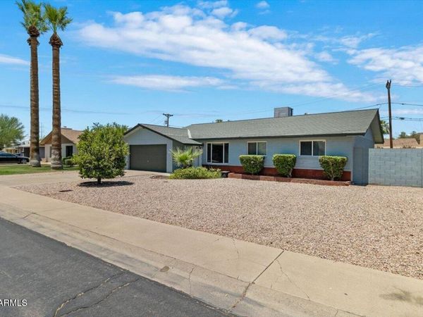 26 W ERIE Drive, Tempe, AZ 85282
