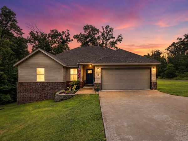 2 Granton Place , Bella Vista, AR 72715