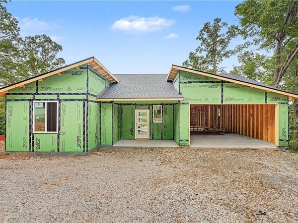 9 Mayfair Lane, Bella Vista, AR 72715