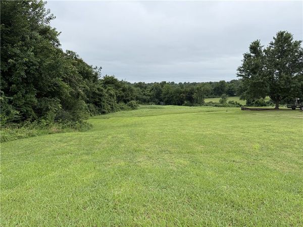 1320 W Holt Avenue , Harrison, AR 72601