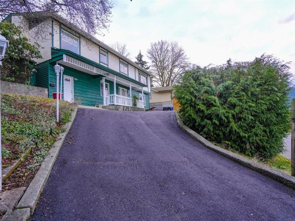 2209 Mallory Dr, Port Alberni, BC V9Y 1A2