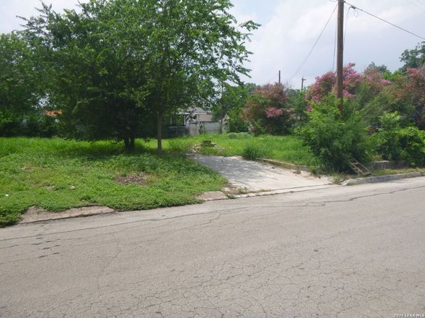 346 Canton, San Antonio, TX 78202
