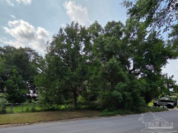 Keating Rd, Pensacola, FL 32504