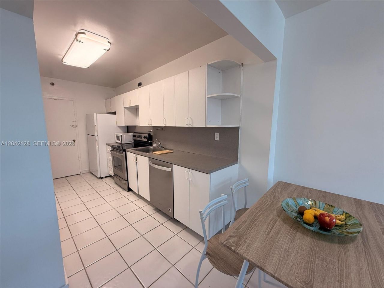 100 Lincoln Rd , Unit 1025, Miami Beach, FL 33139 Photo