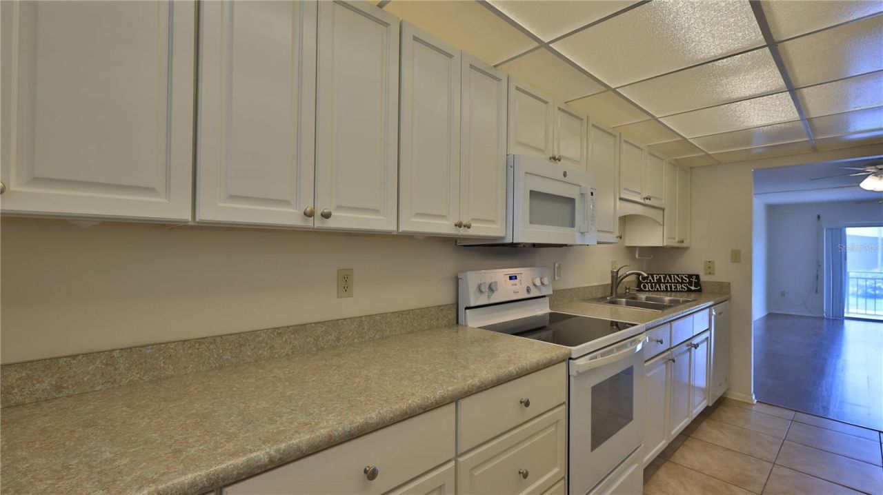 101 N Riverside Drive, Unit 2090, New Smyrna Beach, FL 32168 Photo