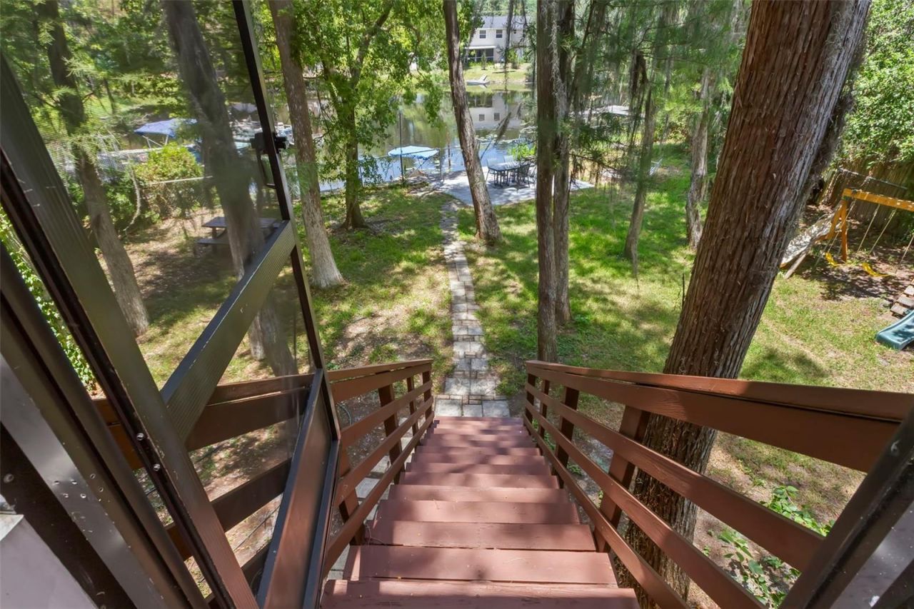 12665 Lacey Drive, New Port Richey, FL 34654 Photo
