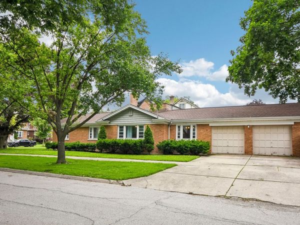 1620 Courtland Avenue , Park Ridge, IL 60068