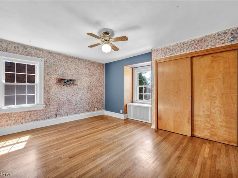17120 Greenwood Avenue, Cleveland, OH 44111 Photo 19