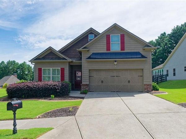 103 Hawthorne Ridge Circle, Dallas, GA 30132