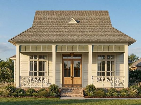 520 MOUNT HOPE Court, Covington, LA 70433