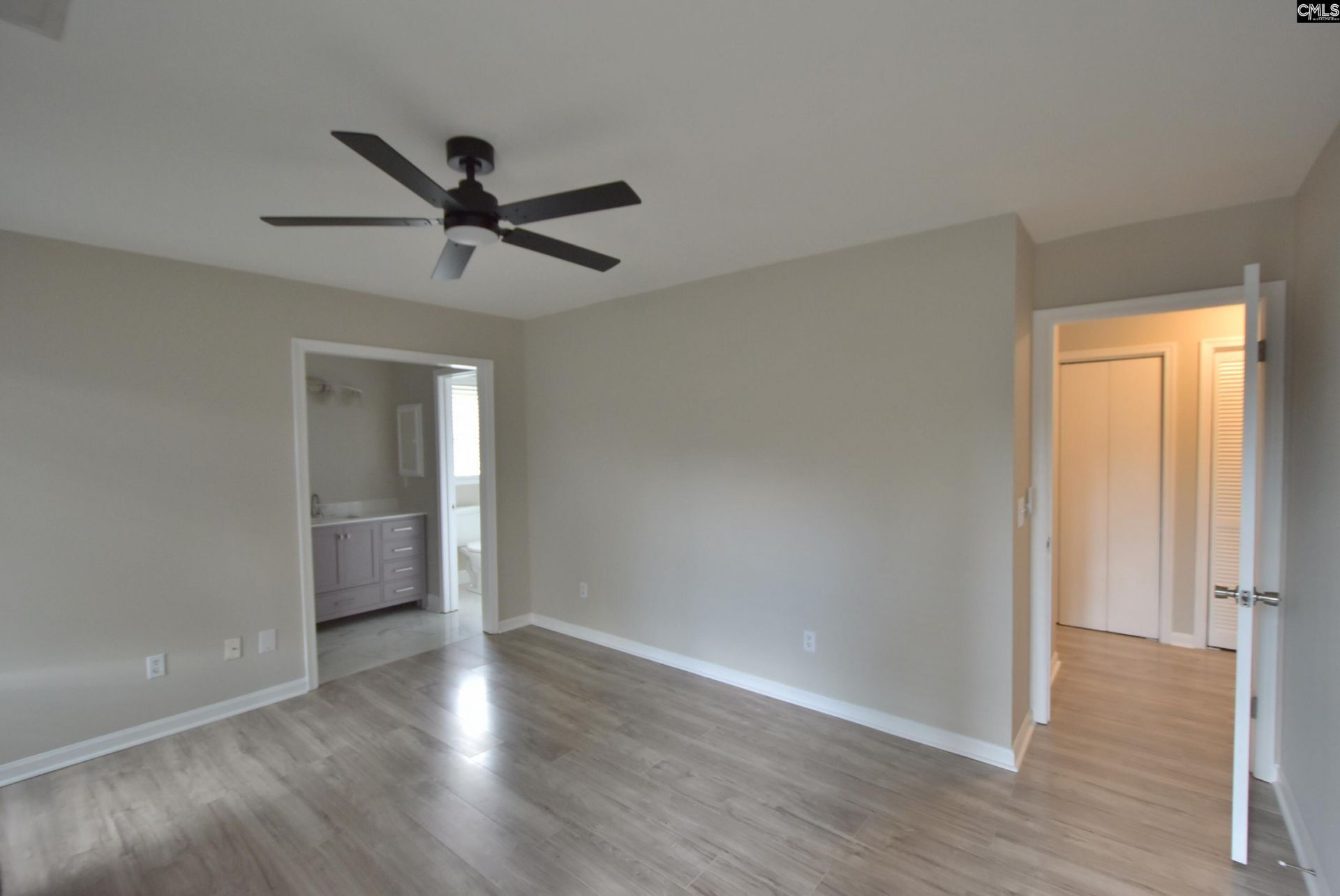 220 N Chateau Drive  Photo 10
