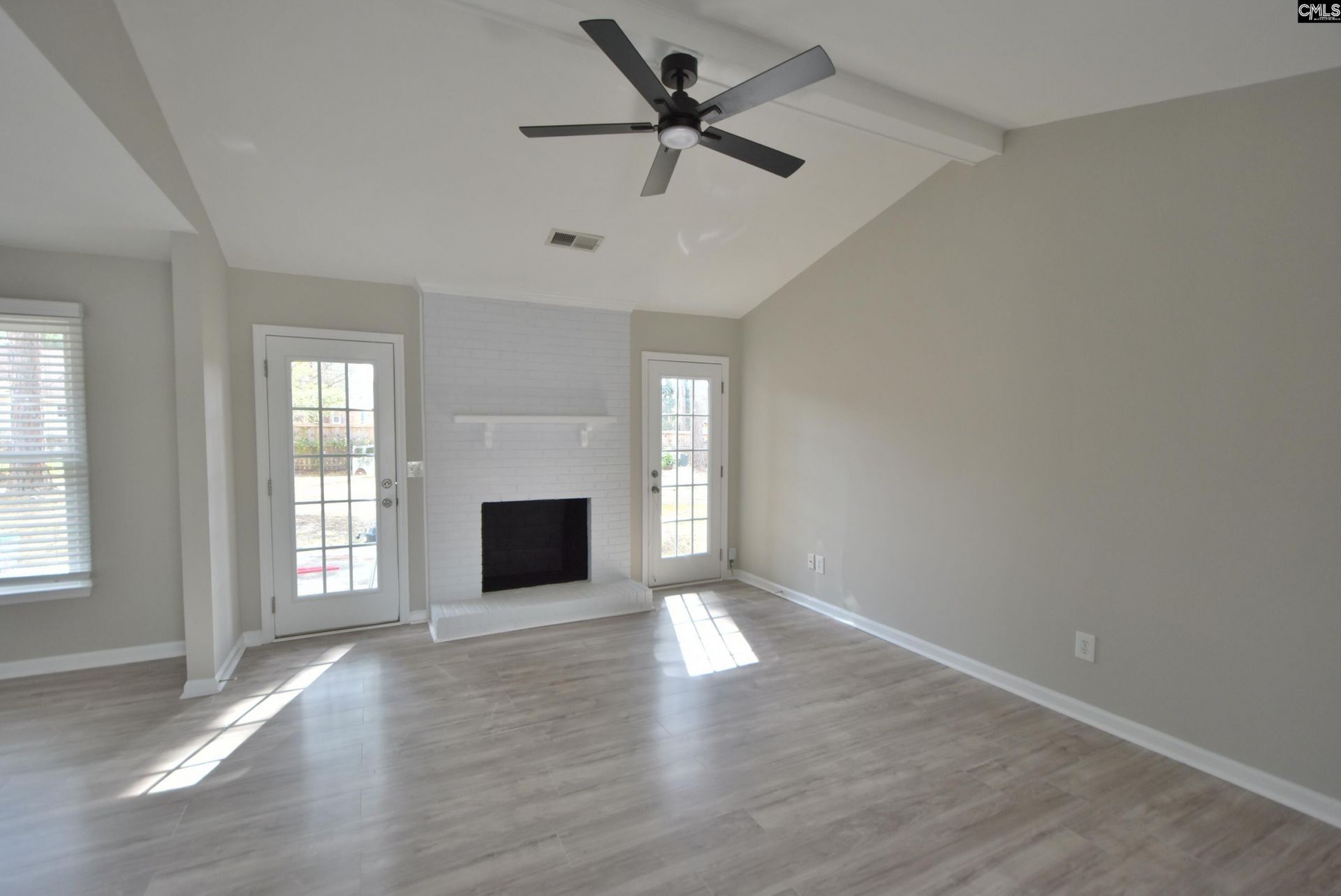 220 N Chateau Drive  Photo 4