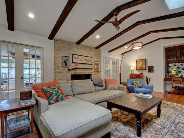 1708 Windoak DR, Austin, TX 78741