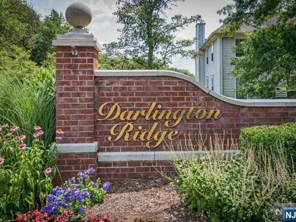 1063 Ash Drive, MAHWAH, NJ 07430