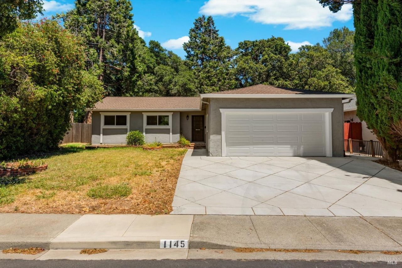 1145 Creekside Drive, Vacaville, CA 95687 Main Photo