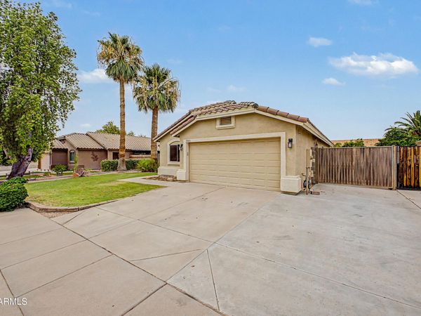 9310 E ELLIS Street, Mesa, AZ 85207