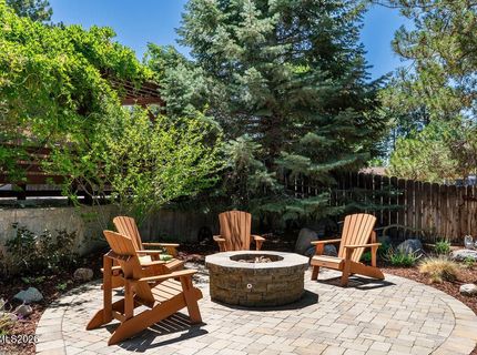 2450 Sequoia Lane, Reno, NV 89502 Photo