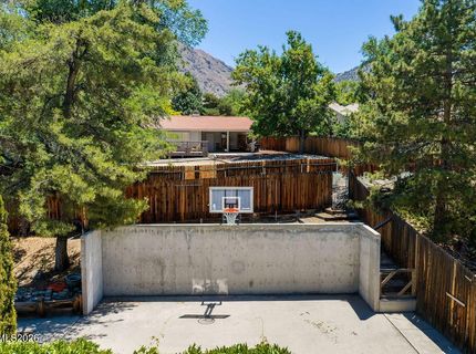 2450 Sequoia Lane, Reno, NV 89502 Photo