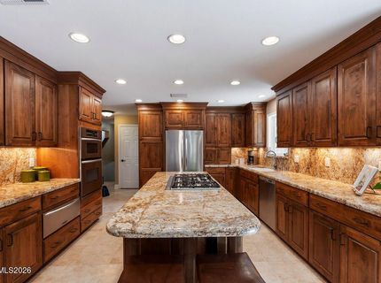 2450 Sequoia Lane, Reno, NV 89502 Photo