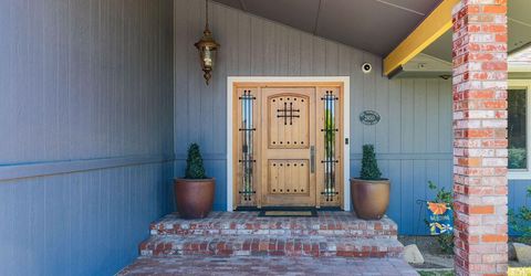 2450 Sequoia Lane, Reno, NV 89502 Photo