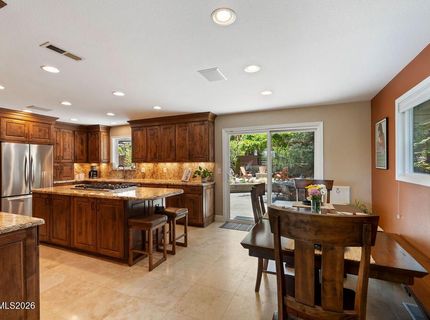 2450 Sequoia Lane, Reno, NV 89502 Photo
