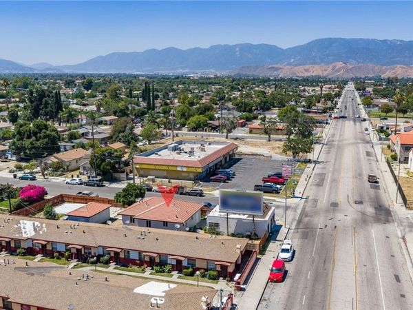 796 N Mount Vernon Avenue, San Bernardino, CA 92411