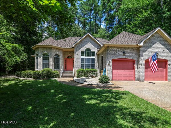 108 Neuse Circle, Hertford, NC 27944