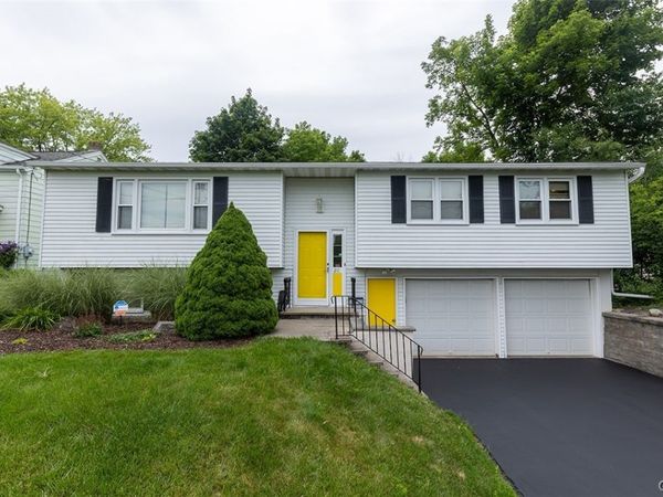 211 Knapp Road , Syracuse, NY 13219