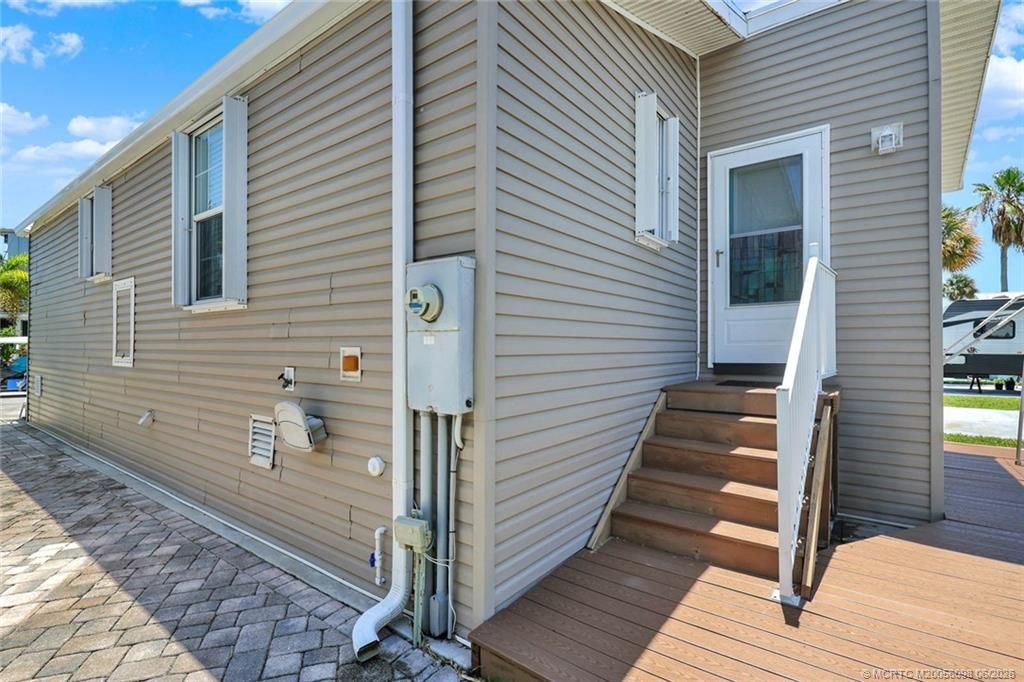 10725 S Ocean Drive , Unit 410, Jensen Beach, FL 34957 Photo