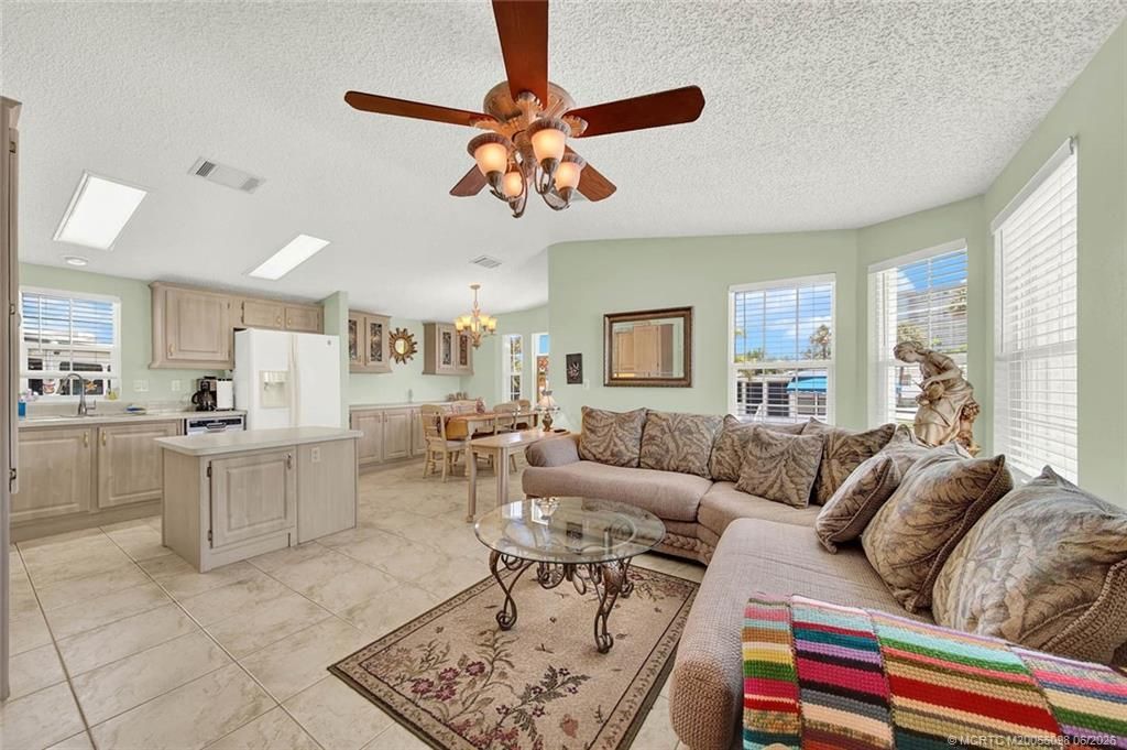 10725 S Ocean Drive , Unit 410, Jensen Beach, FL 34957 Photo