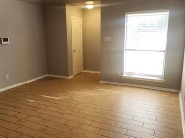 6721 Loma Vista Drive , Unit 6721 6723, Fort Worth, TX 76133
