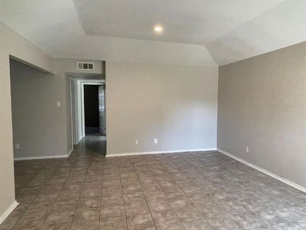6717 Loma Vista Drive , Fort Worth, TX 76133